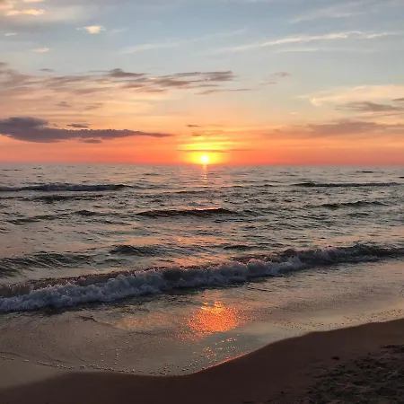 Sunny Pines Palanga
