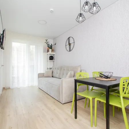 Sunny Pines Apartament *