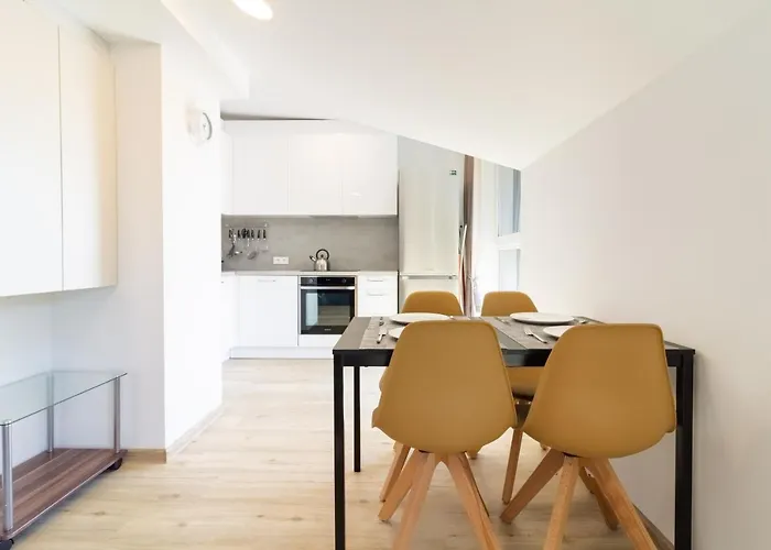 Sunny Pines * Παλάγκα